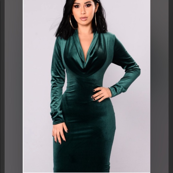 Green Velvet Dress - Picture 3 of 6